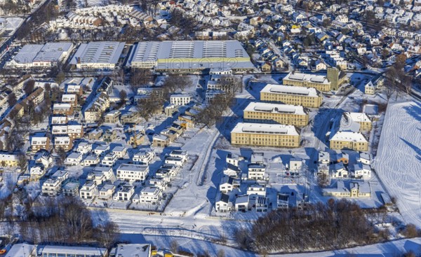Aerial view, Belgian Quarter Soest, new construction of flats and terraced houses, former Belgian barracks BEM Adam, snow, winter, Jakobi, Soest, Soester Börde, North Rhine-Westphalia, Germany, Soester, Börde, DE, Europe, birds-eyes, view, aerial photography, aerial photography, aerial photography, overview, overview, bird's eye view, winter weather, winter onset, cold, residential neighbourhood, former, barracks, housing, flat, houses, residential buildings, housing estate, settlement
