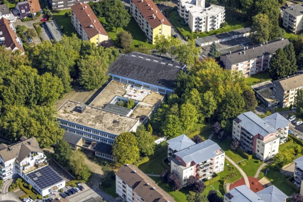 Aerial photo, Gustav-Heinemann-Schule in Schwelm, Ruhr area, North Rhine-Westphalia, Germany, education, educational institution, DE, Europe, educational institute, aerial photo, aerial photography, aerial photography, school, Schwelm, overview, bird's eye view, birds-eyes view, overview