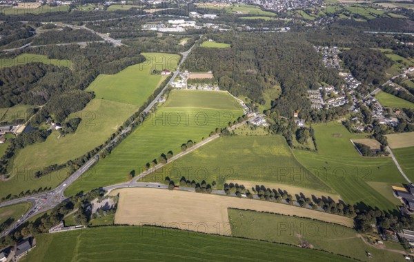Aerial view, meadows and fields between Gevelsberger Straße and Schwelmer Straße in the district Linderhausen in Schwelm, Ruhr area, North Rhine-Westphalia, Germany, DE, Europe, aerial view, aerial photography, aerial photography, Schwelm, overview, bird's-eye view, meadows and fields, birds-eyes view, overview