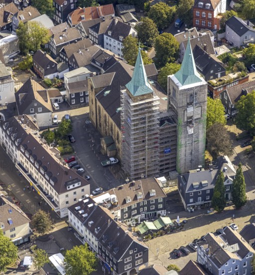 Aerial view, church tower renovation of the evang. Christuskirche in Schwelm, Ruhr area, North Rhine-Westphalia, Germany, place of worship, construction work, construction area, construction site, construction measure, construction project, construction site, DE, Europe, religious community, place of worship, holy place, church, parish, church towers, denomination, aerial view, aerial photography, aerial photography, religion, religious site, renovation, redevelopment, Schwelm, tower, overview, cladding, bird's-eye view, overview