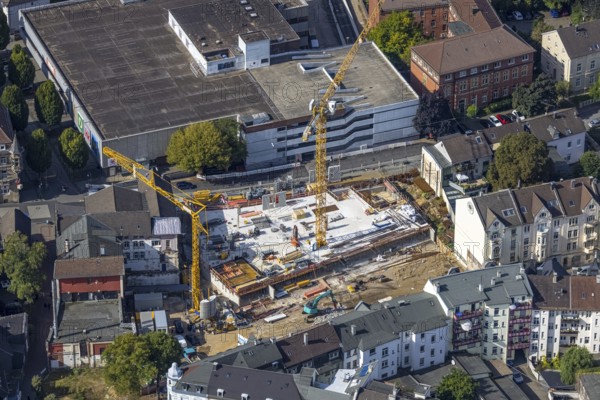 Aerial view, construction site and new building between Neumarkt and Schulstraße in Schwelm, Ruhr area, North Rhine-Westphalia, Germany, construction work, construction area, construction site, building plots, construction crane, construction project, construction site, DE, Europe, aerial view, aerial photography, aerial photography, new building, Schwelm, overview, bird's-eye view, overview