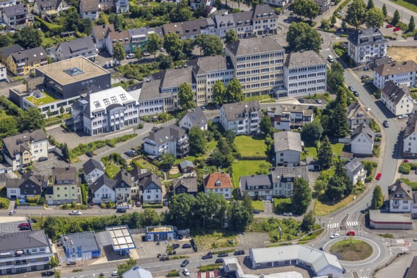 Aerial photo, VHS and Berufskolleg Kurfürst-Heinrich-Straße, Olpe-Stadt, Olpe, Sauerland, North Rhine-Westphalia, Germany, Berufskolleg, education, educational institution, DE, Europe, educational institute, aerial photography, aerial photography, aerial photography, school, overview, bird's eye view, Volkshochschule, birds-eyes view, overview