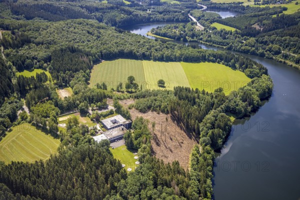 Aerial photo, Biggesee, Eichhagen, Olpe, Sauerland, North Rhine-Westphalia, Germany, Biggetalsperre, DE, Europe, hilly landscape, youth hostel, aerial photography, aerial photography, aerial photography, Ebbegebirge nature park Park, lake, reservoir, overview, bird's-eye view, overview