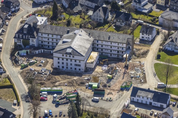 Aerial photo, construction site and demolition of nurses' home at St. Josefs-Hospital, Olsberg, Sauerland, North Rhine-Westphalia, Germany, demolition work, construction work, construction site, building site, building plots, construction project, construction site, DE, Europe, aerial photo, aerial photography, aerial photography, overview, bird's-eye view, overview