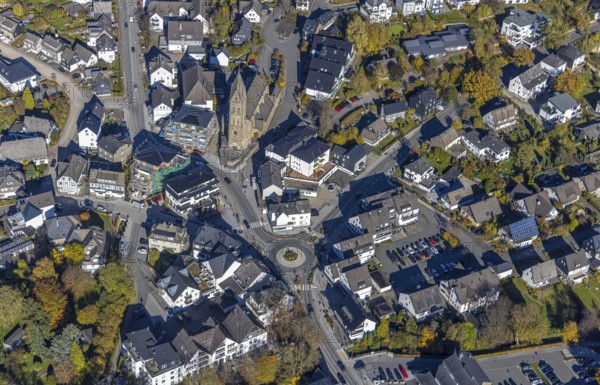 Aerial view, town centre with parish church St. Nikolaus in Olsberg, Sauerland, North Rhine-Westphalia, Germany, place of worship, city, DE, Europe, religious community, place of worship, holy place, church, parish, denomination, aerial view, aerial photography, aerial photography, Olsberg, town centre, religion, religious site, overview, bird's-eye view, birds-eyes view, overview