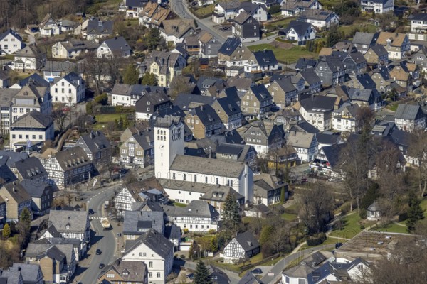 Aerial view, Catholic parish church of St George in Fredeburg, Schmallenberg, Sauerland, North Rhine-Westphalia, Germany, place of worship, DE, Europe, religious community, place of worship, holy place, high street, church, parish, church square, denomination, aerial view, aerial photography, aerial photography, religion, religious site, overview, bird's-eye view, living and life, residential area, birds-eyes view, overview
