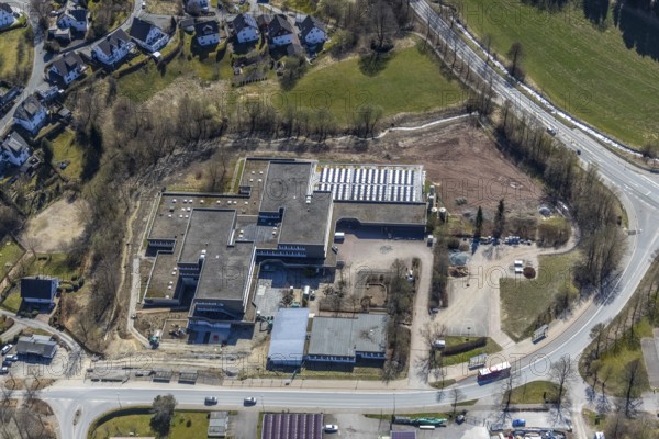 Aerial photo, Erich Kästner-Realschule, Fredeburg, Schmallenberg, Sauerland, North Rhine-Westphalia, Germany, education, educational institution, DE, EKR, Europe, teaching institute, Leißestraße, aerial photo, aerial photography, aerial photography, Realschule, school, overview, bird's-eye view, birds-eyes view, overview