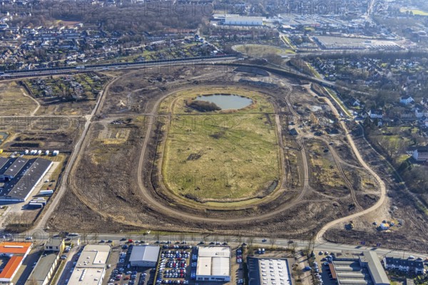 Aerial view, Former racecourse becomes a residential neighbourhood, Project Living by the lake at the trotting track, Hillerheide, Recklinghausen, Ruhr area, North Rhine-Westphalia, Germany, DE, Europe, birds-eyes view, aerial photography, aerial photography, overview, bird's eye view