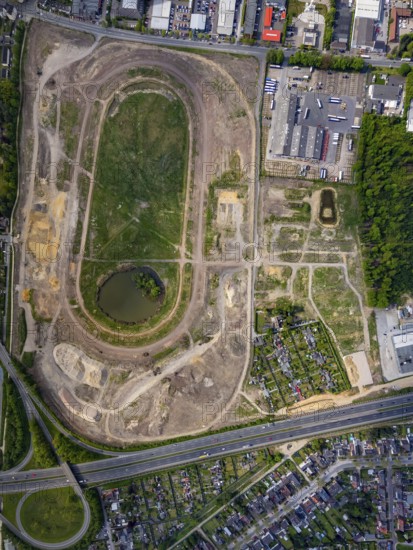 Aerial view of the former trotting track in the Hillerheide district, ISEK project Wohnen am Wasser, district development concept (ISEK) Hillerheide, Hillerheide, Recklinghausen, Ruhr area, North Rhine-Westphalia, Germany, DE, Europe, aerial view, birds-eyes view, aerial photograph, aerial photography, aerial photography, overview, bird's eye view