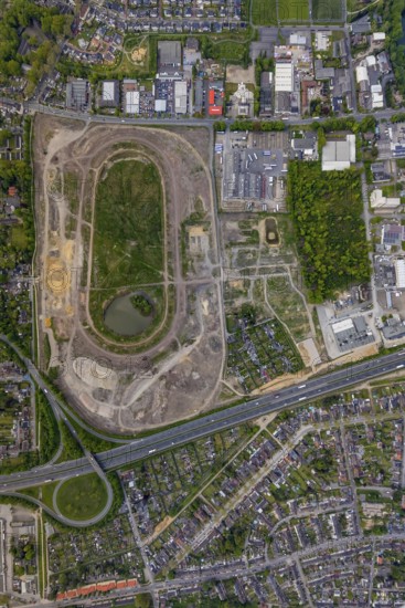 Aerial view of the former trotting track in the Hillerheide district, ISEK project Wohnen am Wasser, district development concept (ISEK) Hillerheide, Hillerheide, Recklinghausen, Ruhr area, North Rhine-Westphalia, Germany, DE, Europe, aerial view, birds-eyes view, aerial photograph, aerial photography, aerial photography, overview, bird's eye view