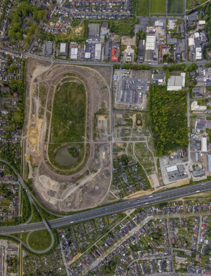 Aerial view of the former trotting track in the Hillerheide district, ISEK project Wohnen am Wasser, district development concept (ISEK) Hillerheide, Hillerheide, Recklinghausen, Ruhr area, North Rhine-Westphalia, Germany, DE, Europe, aerial view, birds-eyes view, aerial photograph, aerial photography, aerial photography, overview, bird's eye view