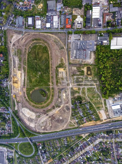 Aerial view of the former trotting track in the Hillerheide district, ISEK project Wohnen am Wasser, district development concept (ISEK) Hillerheide, Hillerheide, Recklinghausen, Ruhr area, North Rhine-Westphalia, Germany, DE, Europe, aerial view, birds-eyes view, aerial photograph, aerial photography, aerial photography, overview, bird's eye view