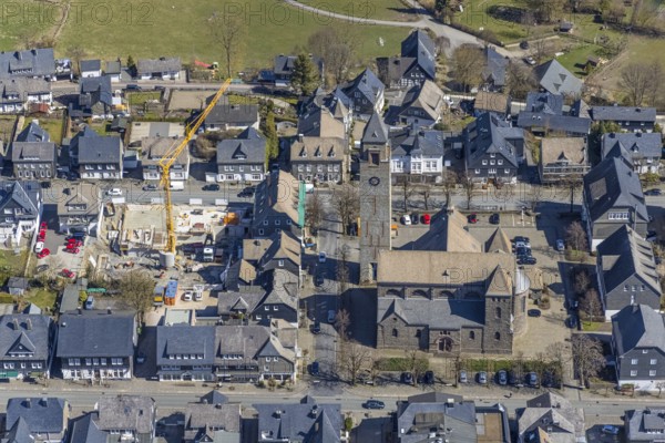 Aerial view, St.-Alexander-Kirche, construction site and new building on Oststraße, Schmallenberg, Sauerland, North Rhine-Westphalia, Germany, place of worship, construction work, construction area, construction site, building plots, construction crane, construction project, construction site, DE, Europe, religious community, place of worship, holy place, church, parish, denomination, aerial view, aerial photography, aerial photography, religion, religious site, overview, bird's-eye view, overview