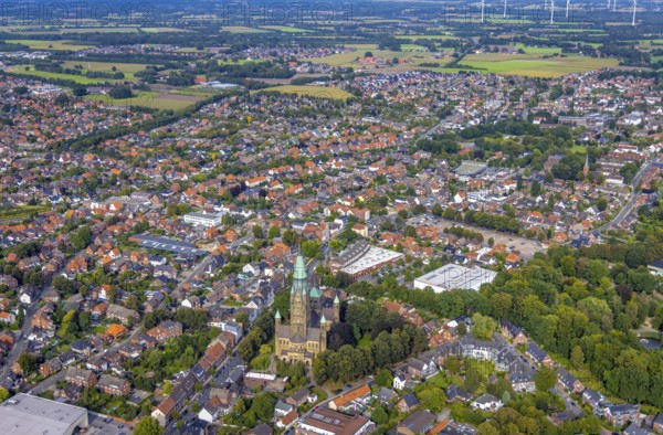 Aerial view, St. Anthony's Basilica Catholic Church in Rheine City in Rheine, Münsterland, North Rhine-Westphalia, Germany, place of worship, DE, Europe, religious community, place of worship, holy place, church, parish, denomination, aerial photograph, aerial photography, aerial photography, religion, religious site, Rheine, overview, bird's-eye view, birds-eyes view, neo-Romanesque church building, overview