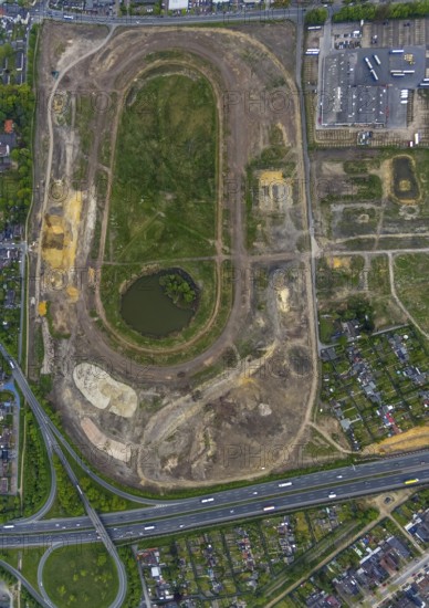 Aerial view of the former trotting track in the Hillerheide district, ISEK project Wohnen am Wasser, district development concept (ISEK) Hillerheide, Hillerheide, Recklinghausen, Ruhr area, North Rhine-Westphalia, Germany, DE, Europe, aerial view, birds-eyes view, aerial photograph, aerial photography, aerial photography, overview, bird's eye view