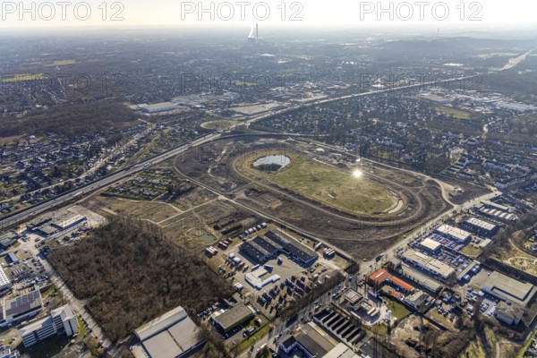 Aerial view, Former racecourse becomes a residential neighbourhood, Project Living by the lake at the trotting track, Hillerheide, Recklinghausen, Ruhr area, North Rhine-Westphalia, Germany, DE, Europe, birds-eyes view, aerial photography, aerial photography, overview, bird's eye view