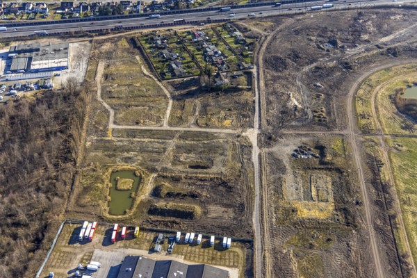 Aerial view, Former racecourse becomes a residential neighbourhood, Project Living by the lake at the trotting track, Hillerheide, Recklinghausen, Ruhr area, North Rhine-Westphalia, Germany, DE, Europe, birds-eyes view, aerial photography, aerial photography, overview, bird's eye view