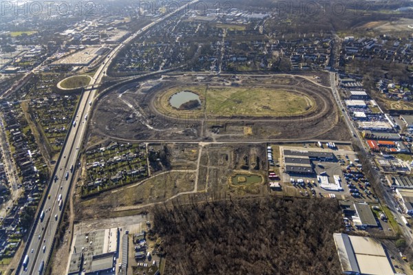 Aerial view, Former racecourse becomes a residential neighbourhood, Project Living by the lake at the trotting track, Hillerheide, Recklinghausen, Ruhr area, North Rhine-Westphalia, Germany, DE, Europe, birds-eyes view, aerial photography, aerial photography, overview, bird's eye view