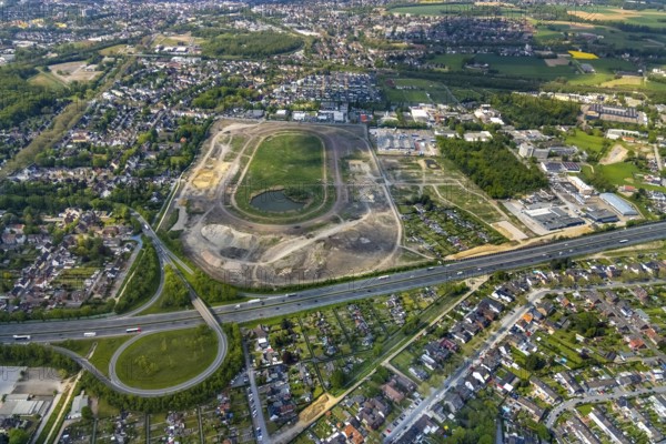 Aerial view of the former trotting track in the Hillerheide district, ISEK project Wohnen am Wasser, district development concept (ISEK) Hillerheide, Hillerheide, Recklinghausen, Ruhr area, North Rhine-Westphalia, Germany, DE, Europe, aerial view, birds-eyes view, aerial photograph, aerial photography, aerial photography, overview, bird's eye view
