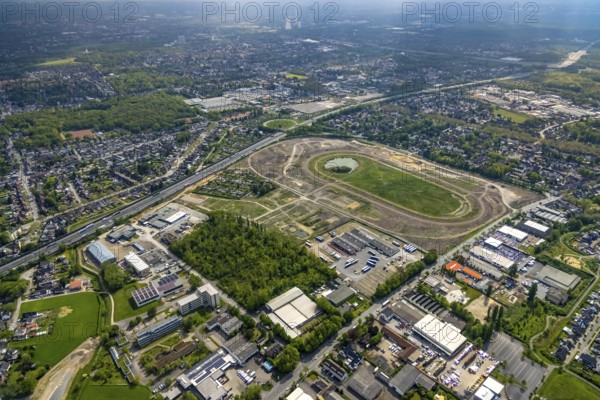 Aerial view of the former trotting track in the Hillerheide district, ISEK project Wohnen am Wasser, district development concept (ISEK) Hillerheide, Hillerheide, Recklinghausen, Ruhr area, North Rhine-Westphalia, Germany, DE, Europe, aerial view, birds-eyes view, aerial photograph, aerial photography, aerial photography, overview, bird's eye view