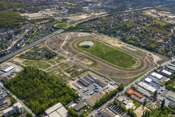 Aerial view of the former trotting track in the Hillerheide district, ISEK project Wohnen am Wasser, district development concept (ISEK) Hillerheide, Hillerheide, Recklinghausen, Ruhr area, North Rhine-Westphalia, Germany, DE, Europe, aerial view, birds-eyes view, aerial photograph, aerial photography, aerial photography, overview, bird's eye view