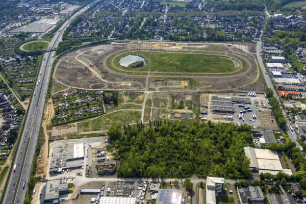 Aerial view of the former trotting track in the Hillerheide district, ISEK project Wohnen am Wasser, district development concept (ISEK) Hillerheide, Hillerheide, Recklinghausen, Ruhr area, North Rhine-Westphalia, Germany, DE, Europe, aerial view, birds-eyes view, aerial photograph, aerial photography, aerial photography, overview, bird's eye view