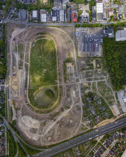 Aerial view of the former trotting track in the Hillerheide district, ISEK project Wohnen am Wasser, district development concept (ISEK) Hillerheide, Hillerheide, Recklinghausen, Ruhr area, North Rhine-Westphalia, Germany, DE, Europe, aerial view, birds-eyes view, aerial photograph, aerial photography, aerial photography, overview, bird's eye view