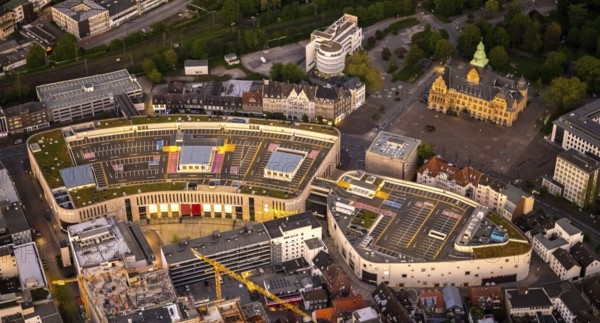 Aerial view, town hall, old town with Kaiserwall, Palais Vest shopping centre, city centre, Recklinghausen, Ruhr area, North Rhine-Westphalia, Germany, authority, DE, twilight photography, shopping centre, shopping malls, shopping centre, Europe, light pollution, aerial photography, aerial photography, night, night photography, night flight, town hall square, shopping, shopping centre, overview, bird's eye view, illuminated streets, birds-eyes view, nightflight, overview