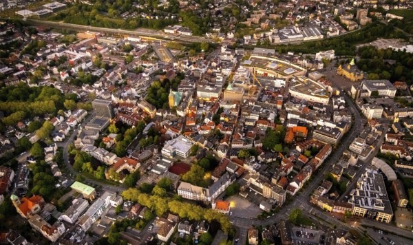 Aerial view, old town with Kaiserwall, Palais Vest shopping centre, town hall, catholic ProbsteiKirche St. Peter, city centre, Recklinghausen, Ruhr area, North Rhine-Westphalia, Germany, place of worship, authority, DE, twilight photography, shopping centre, shopping square, shopping mall, Europe, religious community, place of worship, holy place, church, parish, denomination, light pollution, aerial view, aerial photography, aerial photography, night, night photography, night flight, religion, religious site, shopping centre, overview, bird's eye view, illuminated streets, birds-eyes view, nightflight, overview