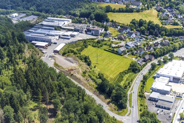 Aerial view, commercial area Im Grüntal, Dahl, Olpe, Sauerland, North Rhine-Westphalia, Germany, DE, Europe, commercial enterprises, commercial area, commercial site, commercial use, industrial area, industrial site, aerial photograph, aerial photography, aerial photography, overview, bird's-eye view, bird's-eye view, overview