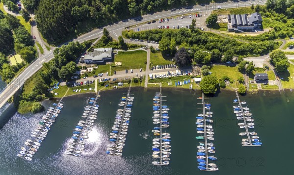 Aerial view, Biggesee, Camping Biggesee - Vier Jahreszeiten, sailboats, boat landing stage, Rhode, Olpe, Sauerland, North Rhine-Westphalia, Germany, excursion boat, Biggetalsperre, boats, boat landing stage, DE, Europe, aerial view, aerial photography, aerial photography, lake, sailboats, reservoir, dam, overview, bird's-eye view, overview