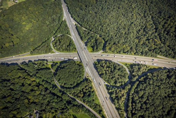 Aerial view, motorway junction Oberhausen with A2 and A3 in the district Königshardt in Oberhausen, Ruhr area, North Rhine-Westphalia, Germany, motorway junction, DE, Europe, cloverleaf shape, aerial view, aerial photography, aerial photography, Oberhausen, overview, bird's eye view, birds-eyes view, overview