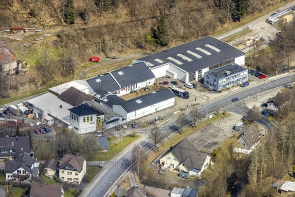 Aerial photo, Hermes & Harrer GmbH, Oberveischeder Straße, Oberveischede, Olpe, Sauerland, Kreis Olpe, North Rhine-Westphalia, Germany, DE, Europe, commercial enterprises, commercial area, commercial site, commercial use, industrial area, industrial site, aerial photograph, aerial photography, aerial photography, overview, bird's-eye view, birds-eyes view, overview