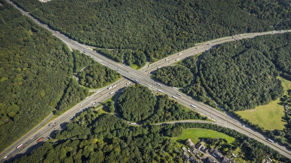 Aerial view, motorway junction Oberhausen with A2 and A3 in the district Königshardt in Oberhausen, Ruhr area, North Rhine-Westphalia, Germany, motorway junction, DE, Europe, cloverleaf shape, aerial view, aerial photography, aerial photography, Oberhausen, overview, bird's eye view, birds-eyes view, overview