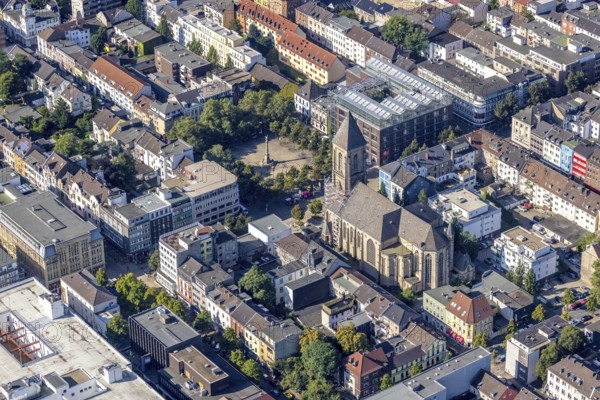 Aerial view, Evangelical Heart of Jesus Church and Old Market with Peace Column in the city centre, Oberhausen, Ruhr area, North Rhine-Westphalia, Germany, place of worship, DE, Europe, faith community, place of worship, green trees, hall church, holy place, church, church community, denomination, aerial view, aerial photography, aerial photography, market, marketplace, religion, religious site, overview, bird's-eye view, weekly market market, birds-eyes view, overview