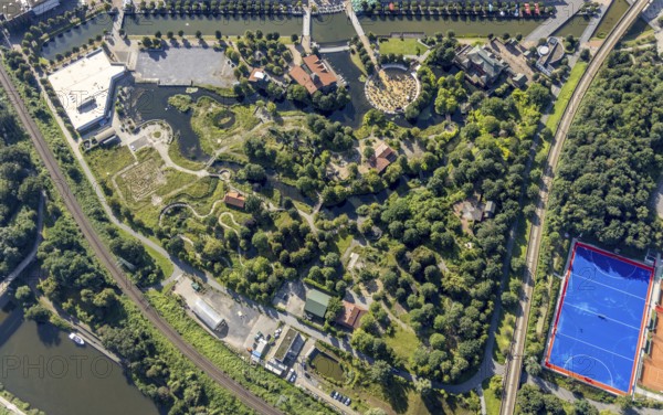 Aerial view, CentrO.Park with Centro Beach area with Beach Club in Centro Oberhausen in Borbeck, Oberhausen, Ruhr area, North Rhine-Westphalia, Germany, adventure park, Centropark, DE, Europe, aerial view, aerial photography, aerial photography, overview, bird's-eye view, overview