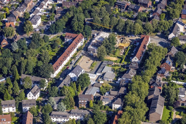 Aerial view, construction site and new building project Auf Der paddock in Dülmener Straße in the district Osterfeld in Oberhausen, Ruhr area, North Rhine-Westphalia, Germany, DE, Europe, property tax, real estate, aerial view, aerial photography, aerial photography, Oberhausen, overview, bird's-eye view, housing estate, living and living, residential area, residential buildings, quality of living, residential neighbourhood, housing estate, birds-eyes view, overview