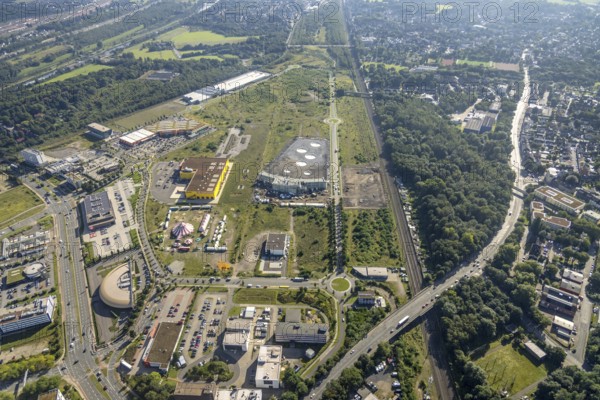 Aerial view, Topgolf course under construction on the steelworks site at Brammenring in Centro Oberhausen in Borbeck, Oberhausen, Ruhr area, North Rhine-Westphalia, Germany, construction work, construction site, building site, construction project, construction site, DE, Europe, aerial view, aerial photography, aerial photography, new building, overview, event location, event venue, bird's eye view, birds-eyes view, overview