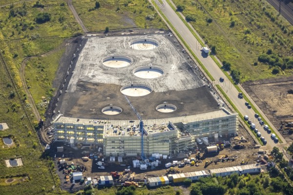 Aerial view, Topgolf course under construction on the steelworks site at Brammenring in Centro Oberhausen in Borbeck, Oberhausen, Ruhr area, North Rhine-Westphalia, Germany, construction work, construction site, building site, construction project, construction site, DE, Europe, aerial view, aerial photography, aerial photography, new building, overview, event location, event venue, bird's eye view, birds-eyes view, overview