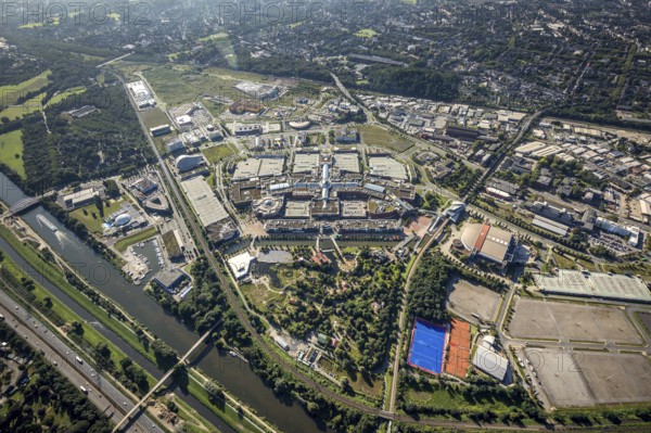 Aerial view, The Topgolf course under construction on the steelworks site at the Brammenring in the Centro Oberhausen shopping centre in Borbeck, Oberhausen, Ruhr area, North Rhine-Westphalia, Germany, DE, Europe, aerial view, aerial photography, aerial photography, overview, bird's-eye view, overview