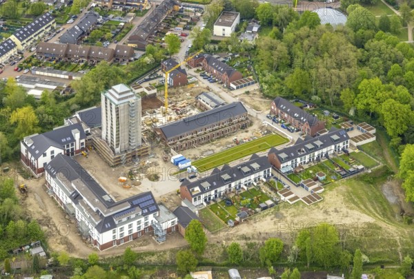 Aerial view, construction site and new construction residential buildings Am Schacht IV, Kursana Domizil Oberhausen, Klosterhardt, Oberhausen, Ruhr area, North Rhine-Westphalia, Germany, retirement home, retirement home, old people's home, construction work, construction area, building site, building plots, construction crane, construction project, construction site, care and nursing, DE, Europe, property tax, real estate, aerial photography, aerial photography, new construction, care facility, retirement home, retirement residence, retirement home, retirement centre, tower, overview, bird's-eye view, residential complex, living and living, residential area, residential buildings, residential quality, residential quarter, housing estate, assisted living, birds-eyes view, overview