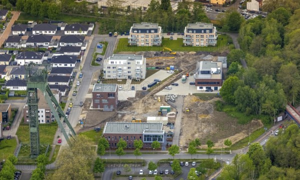 Aerial view, winding tower Osterfeld colliery, shaft complex Â½, new residential complex and office building Auf dem Schacht, Am Steigerhaus, Osterfeld, Oberhausen, Ruhr area, North Rhine-Westphalia, Germany, construction work, construction area, construction site, building plots, construction project, construction site, DE, Europe, winding tower, property tax, real estate, aerial view, aerial photography, aerial photography, new building, overview, bird's-eye view, housing estate, housing and living, residential area, residential buildings, residential quality, residential neighbourhood, housing estate, birds-eyes view, overview