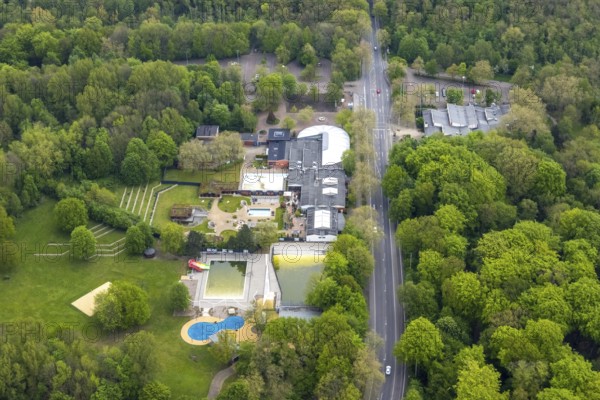 Aerial view, Revierpark Vonderort with Solbad Vonderort in Osterfeld, algae in swimming pool, Oberhausen, Ruhr area, North Rhine-Westphalia, Germany, bathing establishment, bathing resort, DE, Europe, leisure activities, aerial view, aerial photography, aerial photography, swimming pool, overview, bird's eye view, wellness centre, birds-eyes view, overview