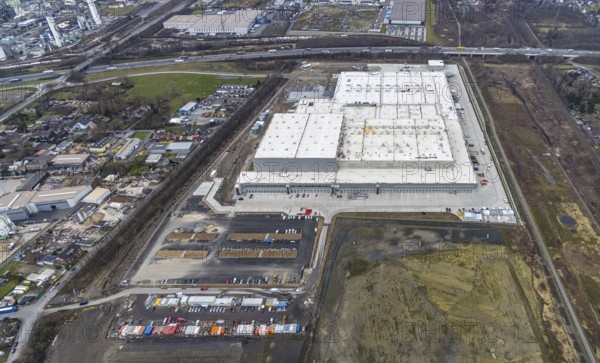 Aerial photo, Edeka central warehouse Oberhausen, Schwarze Heide, Oberhausen, Ruhr area, North Rhine-Westphalia, Germany, DE, Europe, freight transport, logistics, logistics service, logistics service provider, logistics centre, aerial photo, aerial photography, aerial photography, overview, bird's-eye view, Waldteichstraße, birds-eyes view, overview
