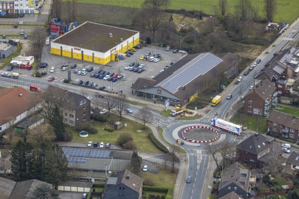 Aerial view, roundabout, Von-Trotha-Straße, Weierstraße, Schwarze Heide, Oberhausen, Ruhr area, North Rhine-Westphalia, Germany, Aldi supermarket, DE, Europe, roundabout, aerial view, aerial photography, aerial photography, road traffic, overview, bird's-eye view, overview