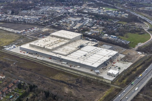 Aerial photo, Edeka central warehouse Oberhausen, Schwarze Heide, Oberhausen, Ruhr area, North Rhine-Westphalia, Germany, DE, Europe, freight transport, logistics, logistics service, logistics service provider, logistics centre, aerial photo, aerial photography, aerial photography, overview, bird's-eye view, Waldteichstraße, birds-eyes view, overview