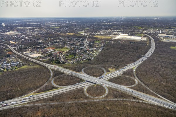 Aerial view, motorway junction Oberhausen, A2 and A3, Alsfeld, Oberhausen, Ruhr area, North Rhine-Westphalia, Germany, motorway A2, motorway A3, motorway junction, DE, Europe, aerial view, aerial photography, aerial photography, road traffic, overview, bird's-eye view, overview