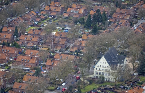 Aerial view, Stemmersberg housing estate, former miners' housing estate, Stemmersberg municipal day-care centre, Gute Straße, Eisenheim, Oberhausen, Ruhr area, North Rhine-Westphalia, Germany, DE, Europe, property tax, real estate, kindergarten, day-care centre, day nursery, day care centre, Landesentwicklungsgesellschaft North Rhine-Westphalia, aerial view, aerial photography, aerial photography, overview, bird's-eye view, housing estate, housing and living, residential area, residential buildings, residential quality, residential quarter, housing estate, birds-eyes view, overview