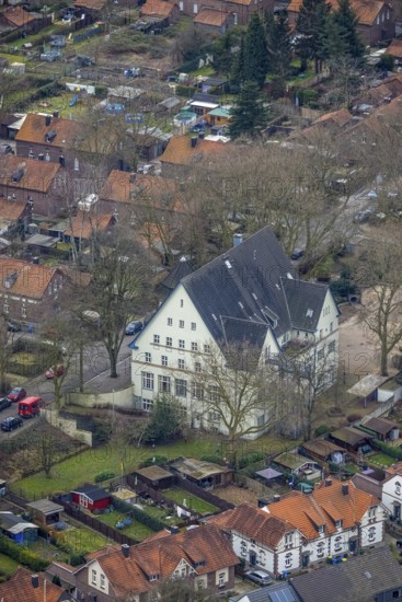 Aerial view, Stemmersberg housing estate, former miners' housing estate, Stemmersberg municipal day-care centre, Gute Straße, Eisenheim, Oberhausen, Ruhr area, North Rhine-Westphalia, Germany, DE, Europe, property tax, real estate, kindergarten, day-care centre, day nursery, day care centre, Landesentwicklungsgesellschaft North Rhine-Westphalia, aerial view, aerial photography, aerial photography, overview, bird's-eye view, housing estate, housing and living, residential area, residential buildings, residential quality, residential quarter, housing estate, birds-eyes view, overview