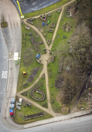 Aerial view, plant boxes, food culture at St. Antony's Hut, Klosterhardt, Oberhausen, Ruhr area, North Rhine-Westphalia, Germany, biodiversity, DE, Europe, aerial view, aerial photography, aerial photography, park, overview, bird's-eye view, number 6, birds-eyes view, overview